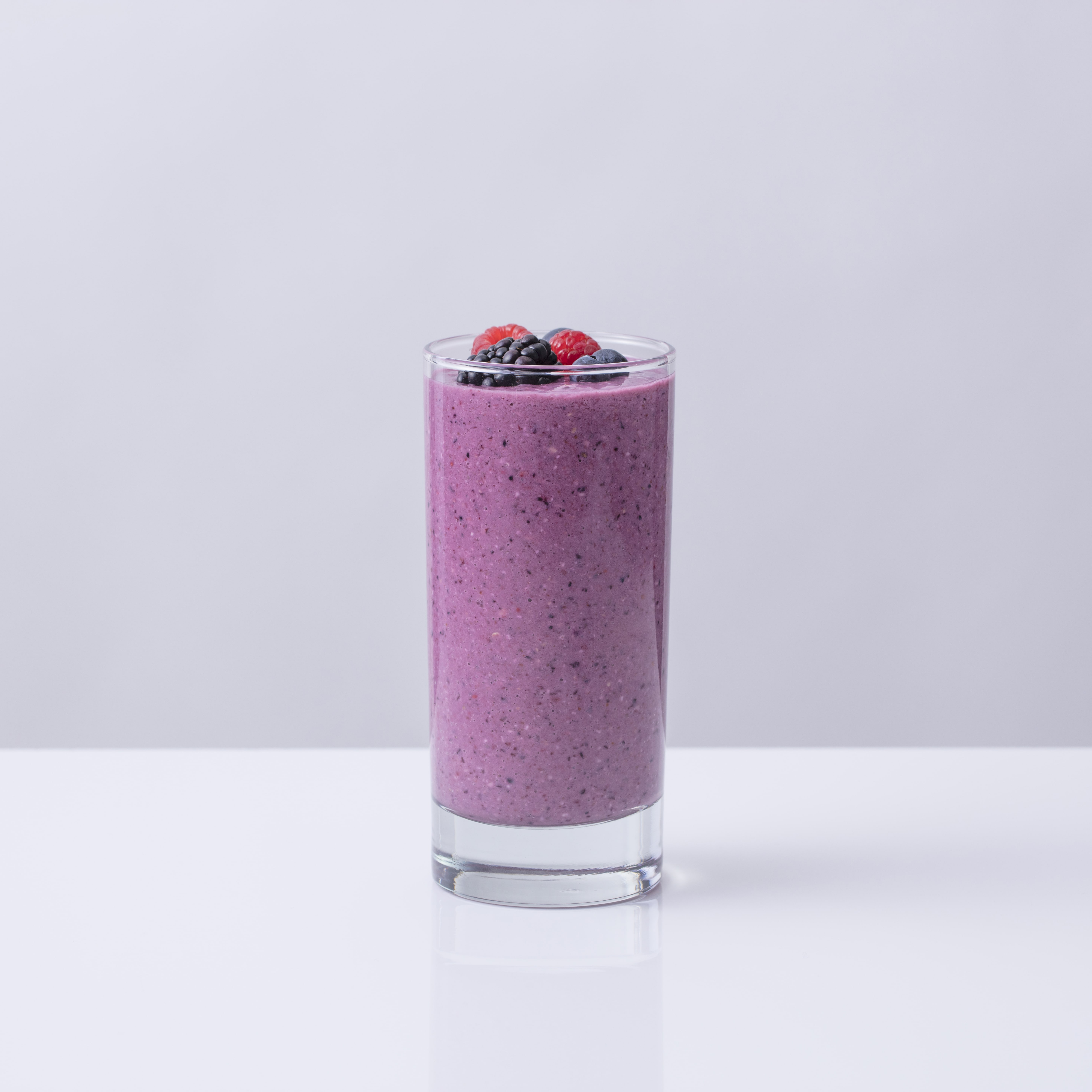 Ginger-Berry Oat Smoothie