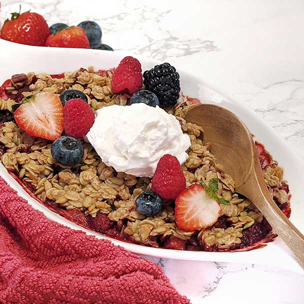 Oatmeal Fruit Crisp Recipe | Quaker Oats