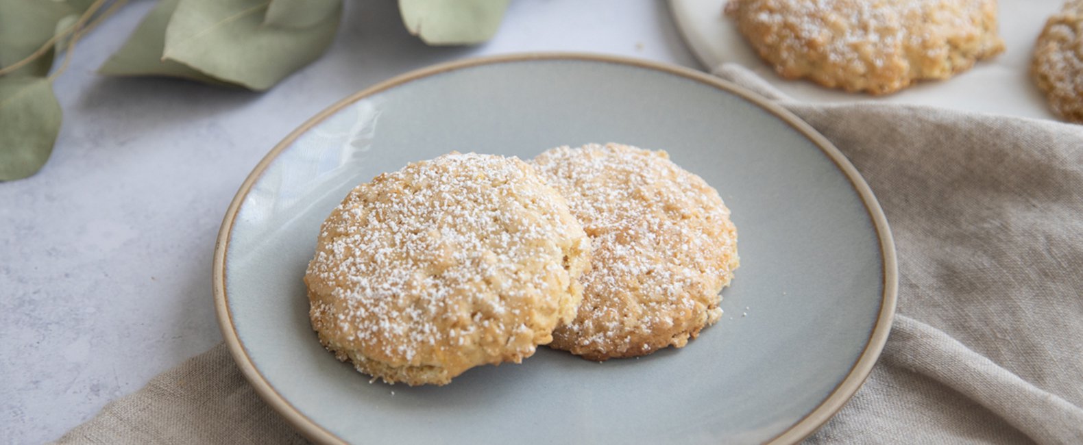 Lemon Oatmeal Cookies Recipe | Quaker Oats