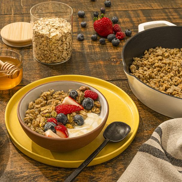 Recipe Quaker® Scrambled Oats Yogurt Bowl