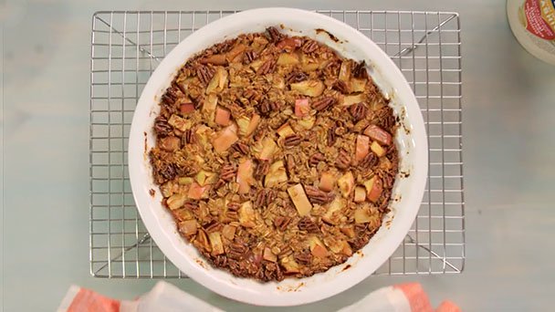 Apple Pie Baked Oatmeal